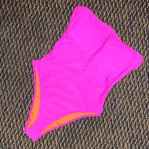 NWT Forever21 Swimsuit